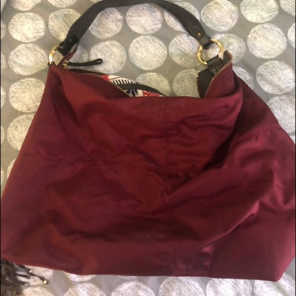 Big shoulder bag